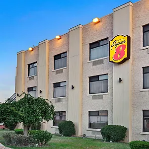 Hotel Super 8 By Wyndham Jamaica North Conduit, New York