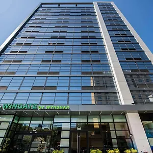 3* Hotel Wingate By Wyndham Long Island
